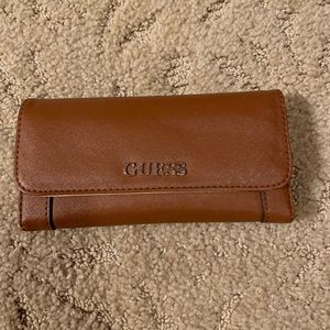GUESS Wallet - Chestnut Brown